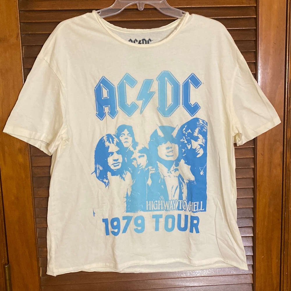 AC/DC T-SHIRT